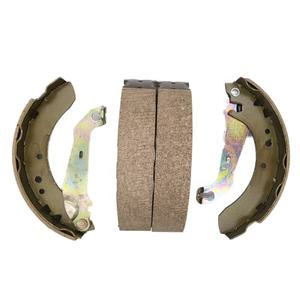 S696 mâchoires de frein Pour FORD MONDEO <span class=keywords><strong>ESCORT</strong></span> 1014655 1044140 1473056 1473059 5027752 6710017 7176735 92AX2200BA 93BB2200BB F5RZ2200A - Product Image 1