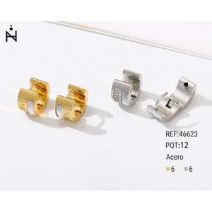 Orecchini a Clip Zi in Acciaio Inossidabile Oro e Argento, 6mm, Geometrici, Gioielli alla Moda Unisex, Confezione da 6 Pezzi - Product Image 1