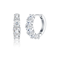 Boucles d'oreilles créoles personnalisées en argent sterling 925 avec cinq pierres de moissanite, bijoux fins S925 pour femmes