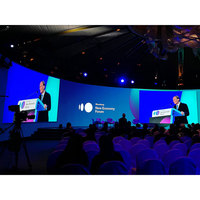 Pantalla LED Curva Canbest P3.91 para Interiores, Panel Gigante de 1000x500 para Escenarios de Eventos de DJ