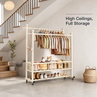Porte-manteau stable et moderne en acier avec doubles étagères en maille pour entrée, balcon, cuisine, rangement quotidien des articles divers à domicile