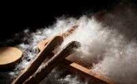 Plumes d'oie blanches 95% nouvelle norme nationale, grappes volumineuses, haute capacité de gonflage, lavables, matière première pour vêtements et literie, directement de l'usine