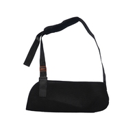 Attelle de bras réglable en maille pour immobilisation de l'avant-bras et de l'épaule, idéale pour les blessures