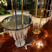 Support de présentation de gâteau de mariage rond avec miroir, perles en cristal or et argent, et éclairage LED pour événements, fêtes et banquets