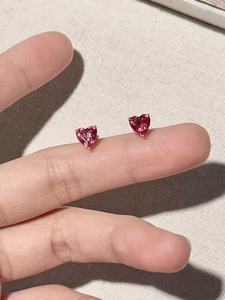 ต่างหูเงินแท้ 925 ยี่ห้อ UM Jewelry รุ่น Sunset Love ประดับพลอยสีปาปาลาชาเพาะเลี้ยงในห้องปฏิบัติการ เหมาะสำหรับงานปาร์ตี้ วันครบรอบ หรือเป็นของขวัญในชีวิตประจำวัน - Product Image 4