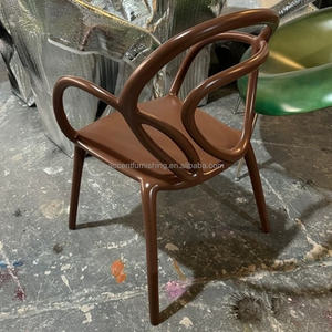 Chaise longue de <span class=keywords><strong>style</strong></span> italien en FRP personnalisé Chaise de salle à manger minimaliste moderne pour cafés hôtels - Product Image 6