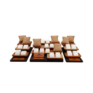 Manufacturers Direct Solid Wood High Quality Counter Designed Packaging Pu Leather Pillow Reorganized Famous Watch Display Stand