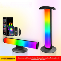 Barre lumineuse d'ambiance RGB pour bureau avec support pour casque, synchronisation musicale intelligente, éclairage LED pour jeux, pour configuration de bureau PC, décoration de chambre