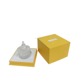 กล่องแข็งแบบเปิดฝาได้สำหรับบรรจุภัณฑ์ครีมทาหน้าและครีมบำรุงรอบดวงตา สีเหลืองเนื้อเนยเคลือบด้าน พร้อมลายนูนและลอกลายแบบ Deboss - Product Image 5