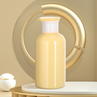 Bouteille en plastique pressée vide de 300 ml pour le lavage et l'entretien des produits chimiques quotidiens, emballée dans des flacons de shampoing d'hôtel