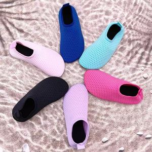 Zapatos deportivos de moda Sandalias de playa Zapatos de surf Zapatos planos Buceo Descalzo Secado rápido para nadar Surf Yoga Ejercicio - Product Image 3