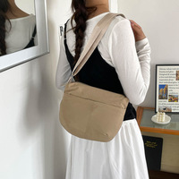 Sac messager pour femmes, mode coréenne, sac en nylon de grande capacité, sac à bandoulière décontracté Joker, sac portable pour téléphone portable
