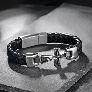 Bracelet manchette <span class=keywords><strong>de</strong></span> luxe personnalisé pour homme en acier inoxydable et cuir, style punk croix, plaqué or, vente en gros - Product Image 3