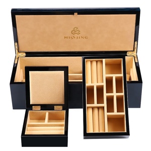 Wholesale High Lacquer Jewelry Storage Case Luxury Gift Mirror Wooden Jewelry Box With Lock