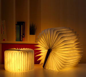 Lampe de table LED USB sans fil Lampe de table en bois Lampe de lecture pour livres Veilleuses de bureau Confortable Chaud Décoration de chambre à coucher - Product Image 4