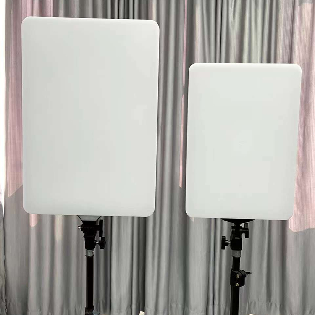Hot L-3560 24inch 80W 3000-5700K Studio Kit Key Quality Photography Light Set Handheld Light for Photography
