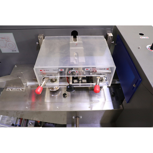 Biscuit Horizontal Avec Plateau Flow Oreiller Machine D'emballage Biscuit Double Chute Sur Bord Servo Emballage Machine - Product Image 3