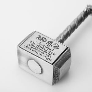 Película Thor Hammer Storm Tomahawk abrebotellas llavero Metal llavero para hombres llaveros promocionales para Hotel restaurante - Product Image 4