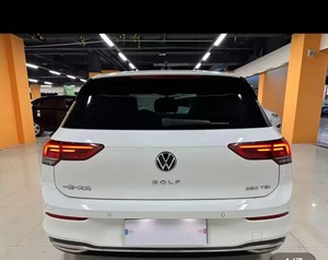 Per Golf Hatchback 1.4T Turbo Automatico <span class=keywords><strong>5</strong></span> <span class=keywords><strong>Porte</strong></span> Trazione Anteriore Sedili in Tessuto Pneumatici R16 Telecamera Posteriore Guida a Sinistra Tetto Apribile Scuro - Product Image 4