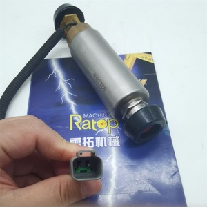 Pompe de transfert de carburant PC300-8 6D114 6745-71-1840 6745-71-1820 6745-71-1821 Ensemble de pompe à carburant 24V 4937766 5260634 - Product Image 4