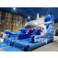 Piscine gonflable commerciale à thème requin, toboggan aquatique gonflable bleu, piscine gonflable pour la nage et le plaisir