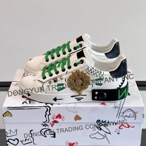 รองเท้าลำลองแฟชั่นดีไซน์หรูสำหรับผู้ชายปี 2025 รองเท้าสเก็ตแบบมีพื้นหนาสำหรับผู้หญิง รองเท้าคู่รักสไตล์แคมปัส รองเท้าเดินแบรนด์แฟชั่น - Product Image 2