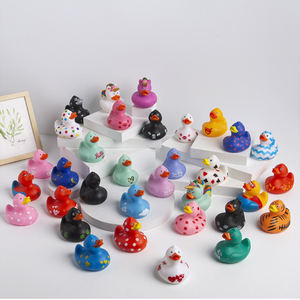 Personalizada masa impresa PVC 9 centímetros de gran tamaño de goma en forma de pato bañera juguetes de baño que incorporan diseños de patrones - Product Image 4