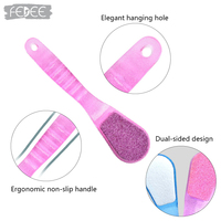 Râpe professionnelle pour pédicure, éliminateur de peaux mortes et de callosités, à long manche, en plastique, double face, étanche et réutilisable