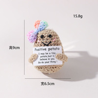 Jouet en fil acrylique tricoté à la main en forme de concombre, pendentif mignon en forme de légume ou de fruit, décoration porte-bonheur pour Pâques, baptême, félicitations
