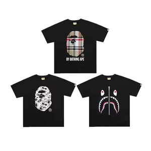 เสื้อยืดผู้ชายทรงปกติ รุ่น 1.121Dongxi 2025 1:1 Bapees สุดฮิต ลายพิมพ์ซิลค์สกรีน ย้อมเส้นด้าย หลายลาย ผ้าฝ้าย 100% - Product Image 1