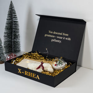 Scatola Regalo Magnetica di Lusso Personalizzabile con Logo, Stampa in Lamina d'Oro, per Abbigliamento, Jeans, Streetwear - Product Image 5