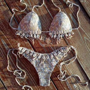 Conjunto de Bikini Tejido a Crochet, Hermosamente Hecho a Mano, Color Beige - Product Image 1