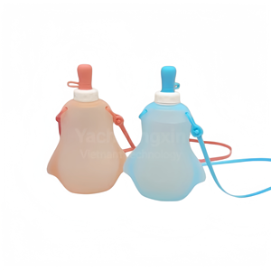 Foldable Silicone <b>Hydration</b> <b>Bladder</b> Water Bottle For Hiking Outdoor Use Durable Anti Leak Design Pink And Blue Colors - Product Image 1