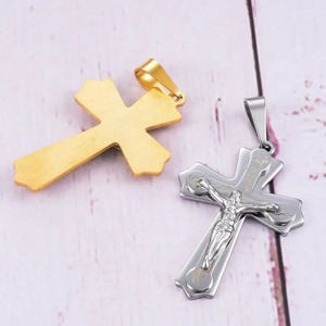 Crocifisso di Gesù in Acciaio Inossidabile, Ciondolo di San Benedetto, Gioielli Religiosi, Accessori, Regalo di Natale - Product Image 2