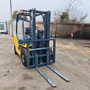 Montacargas Komatsu de 2.5T y 3m con Mástil de Dos Etapas, Usado, Entrega Rápida, Motor Diésel Japonés Original de Combustión Interna, Precio Bajo - Product Image 5