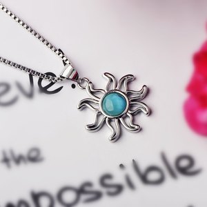 Collar con Colgante de Larimar con Diseño de Rayos de <span class=keywords><strong>Sol</strong></span> - Gema Azul Cielo y Rayos de Plata Curvos |   Joyería Casual de Verano, Regalos al por Mayor - Product Image 6