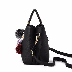 Bolsos de Mujer a la Moda, Estilo Nuevo, Bolso Bandolera de Piel Sintética, Bolso de Mano con Bordado Diagonal y Bola de Pelo de Regalo - Product Image 4