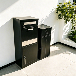Boîte aux lettres extérieure en métal, petite, résidentielle, avec serrure, moderne, murale - Product Image 1