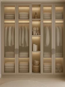 Armoire pour enfants sur mesure haut de gamme, style moderne et simple, sûre et écologique pour petite pièce - Product Image 1