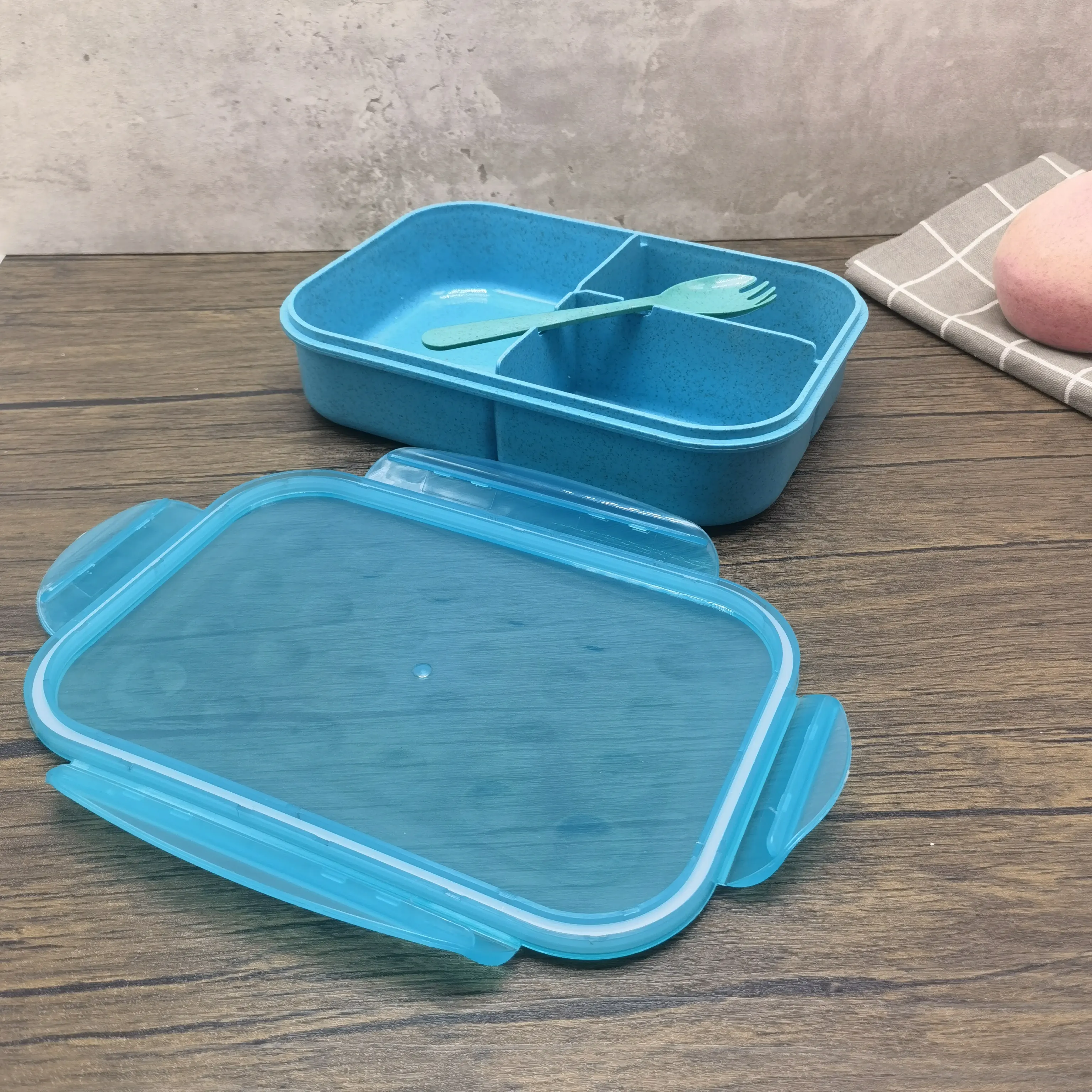 BPA içermeyen 3 bölme plastik Bento kutusu yürümeye başlayan buğday samanı yetişkinler gençler için okul tazelik koruma için öğle yemeği kutuları
