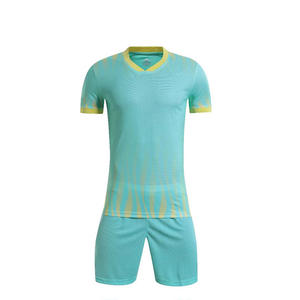 Conjunto de uniforme de fútbol con logo imprimible, de secado rápido, transpirable, para adultos, para entrenamiento deportivo. - Product Image 1