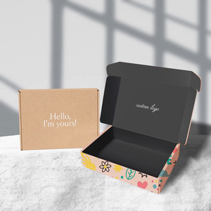 Meilleure boîte d'expédition en carton ondulé pour vêtements, avec finition soft touch et logo estampé à chaud, idéale pour l'emballage de vêtements - Product Image 4