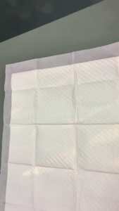 Protège-lits absorbants 3 plis 60x90cm, ultra absorbants, en tissu non tissé, pour incontinence, usage médical, SPA, ou usage domestique. - Product Image 2