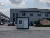 Nouvelle technologie Chine Maison préfabriquée Remorque conteneur détachable pour immeuble de bureaux construit avec un matériau de panneau sandwich