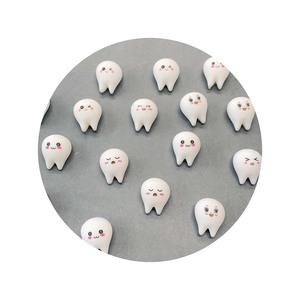 Breloques en résine en forme de dents de dessin animé mignonnes pour la fabrication de loisirs créatifs pour enfants, fournitures Kawaii 3D pour sourires, embellissements pour scrapbooking - Product Image 3
