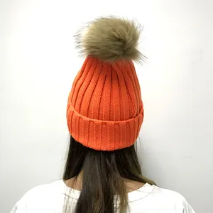 Manufacturers Fashion Color Designed Custom logo with woven Label Knit Beanie Cap 100% Acrylic Men Women Arctic Winter Hat