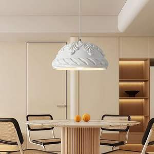 Lámpara de Araña de Diseño Original Estilo Retro Francés para Restaurante, Lámpara de Arte Tallada Creativa de Resina LED con Altura Ajustable para Mesa de Comedor o Bar - Product Image 2