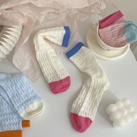 Chaussettes mi-mollet en coton ajourées et légères pour femmes, style mignon, respirantes et anti-vent