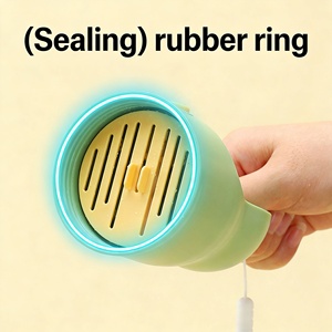 Nouvelle Bouteille d'<span class=keywords><strong>Eau</strong></span> Portable pour Chien, Style Crème Glacée, Grande Capacité, Anti-Fuite, Pliable, 2-en-1, avec Lanière pour Extérieur - Product Image 4