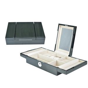 De Lujo cerradura brillante laca caja de regalo de madera reloj de la joyería caja de almacenamiento - Product Image 6